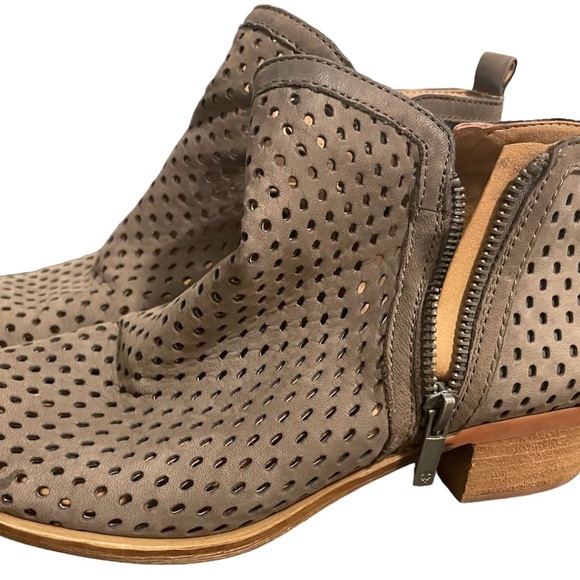 Lucky Brand ankle boots - Picture 3 of 6